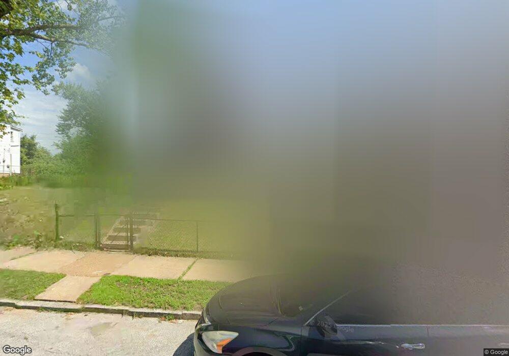 4429 Bessie Ave, Saint Louis, MO 63115 - photo 1