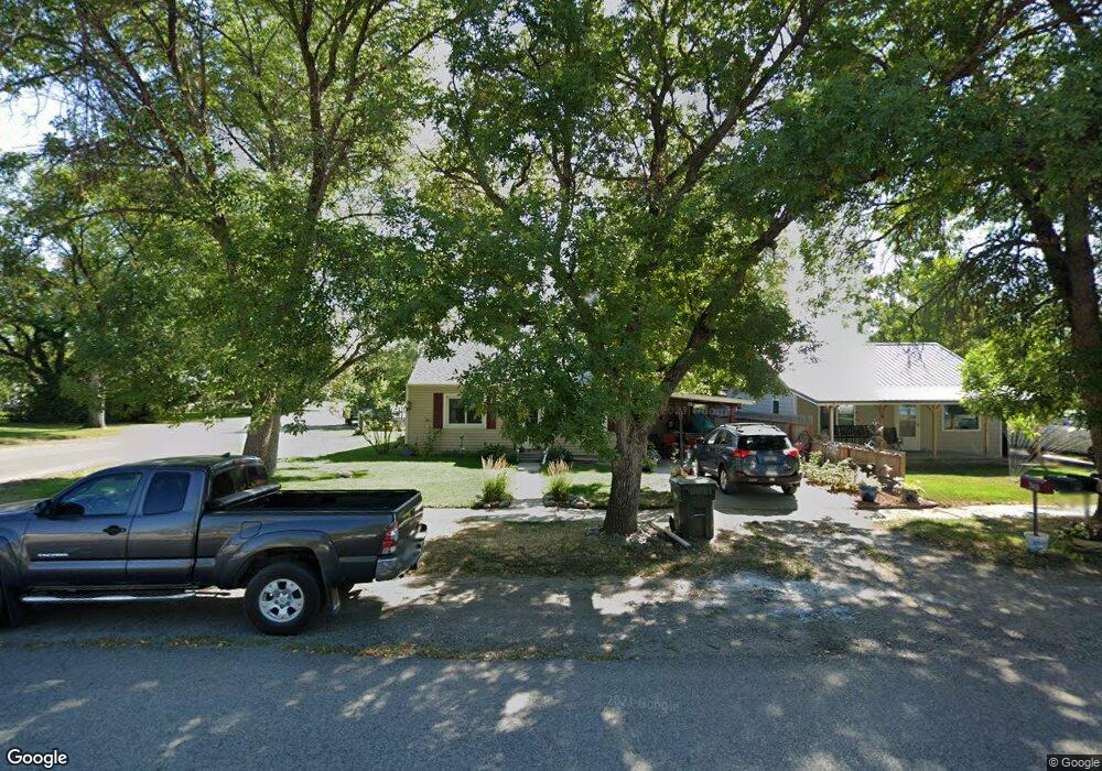 342 N 3rd St, Columbus, MT 59019 - photo 1