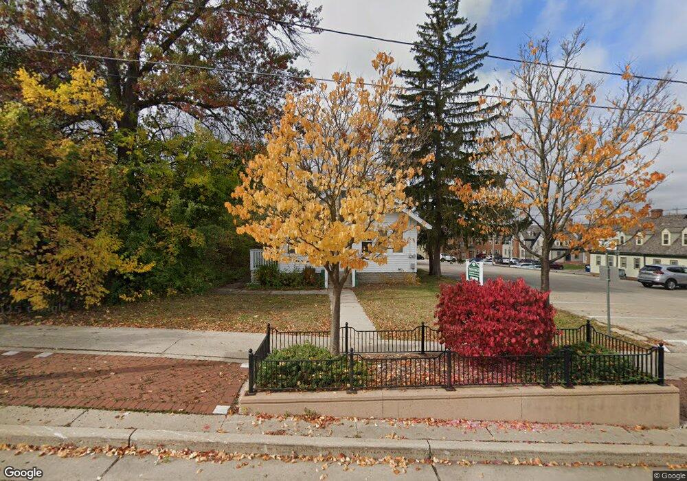 433 Genesee St, Delafield, WI 53018 - photo 1