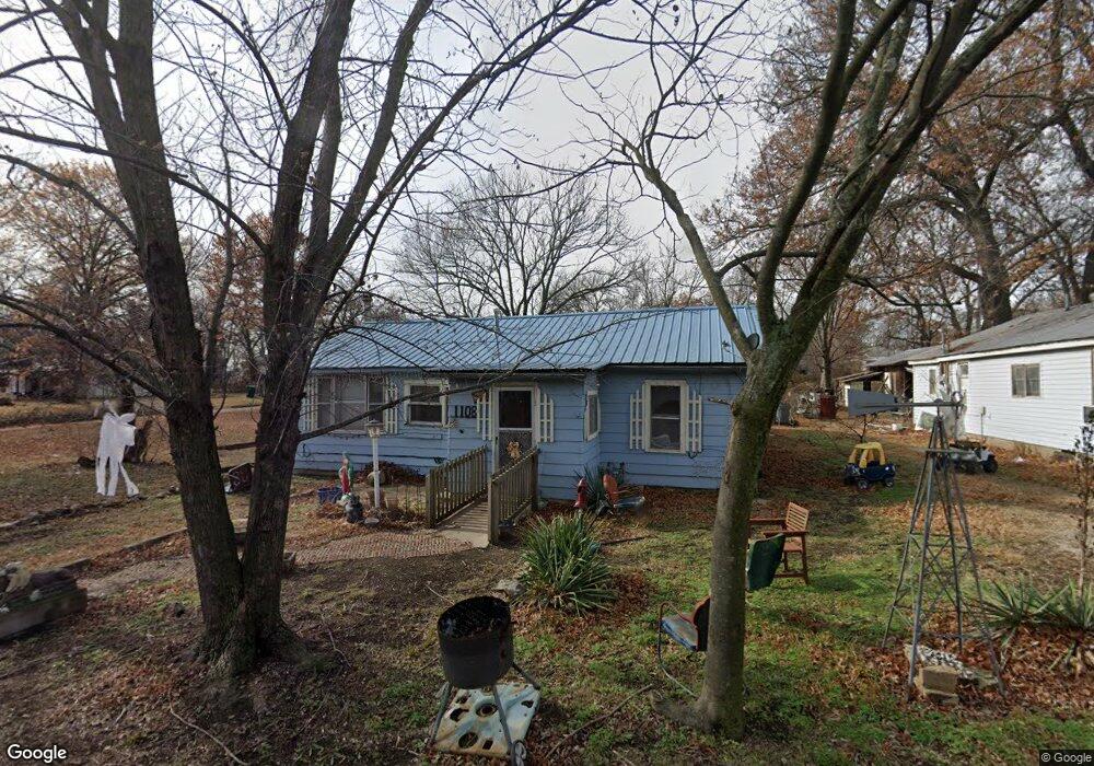 1108 N 20th St, Parsons, KS 67357 - photo 1