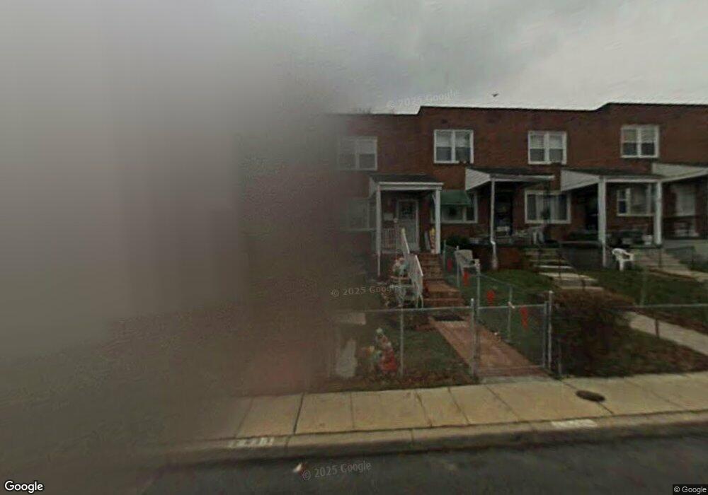 2833 Edgecombe Cir N, Baltimore, MD 21215 - photo 1