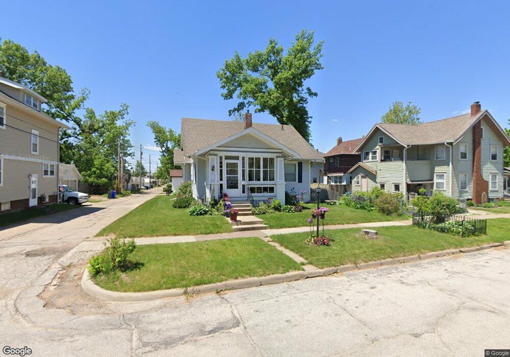 347 21st St SE, Cedar Rapids, IA 52403 - photo 1