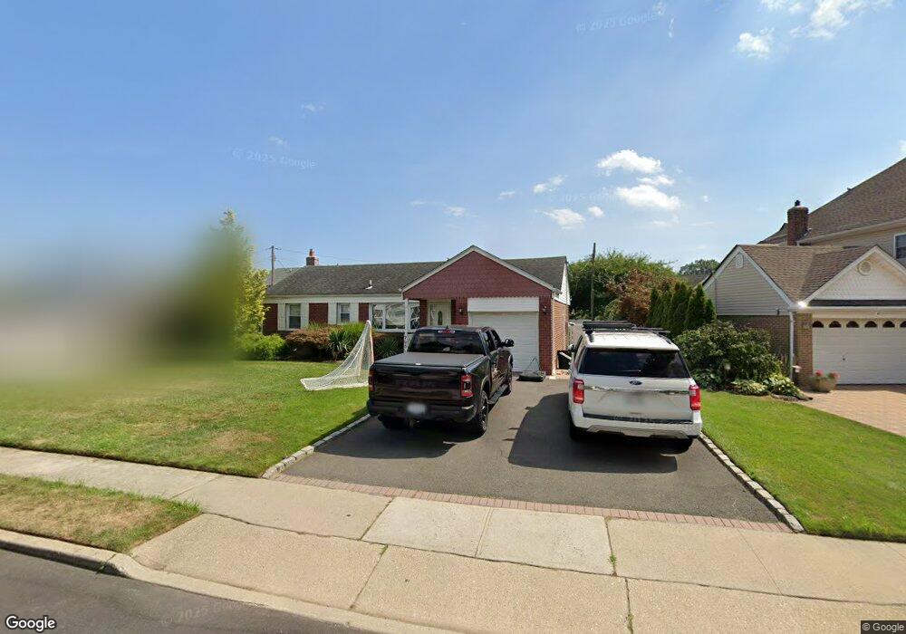 795 Cypress Dr, Franklin Square, NY 11010 - photo 1