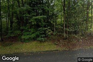 8 Morgan Cir, Amherst, MA 01002