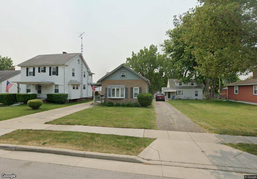 2742 102nd St, Toledo, OH 43611 - photo 1