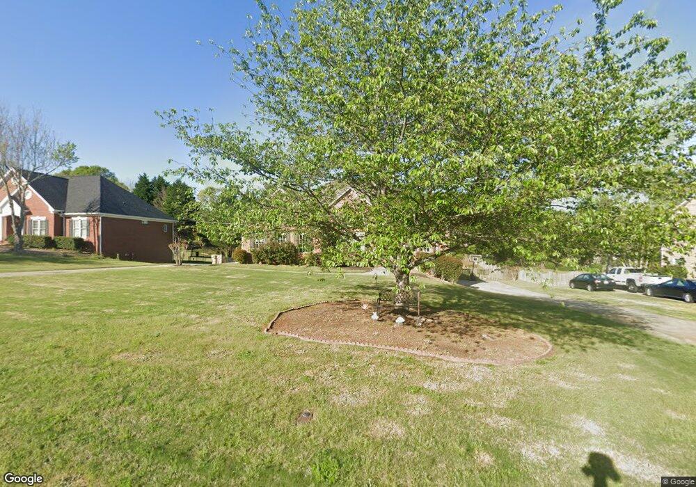 4449 Chatuge Dr, Buford, GA 30519 - photo 1