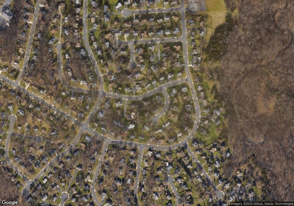 15109 Philip Lee Rd, Chantilly, VA 20151 - photo 1