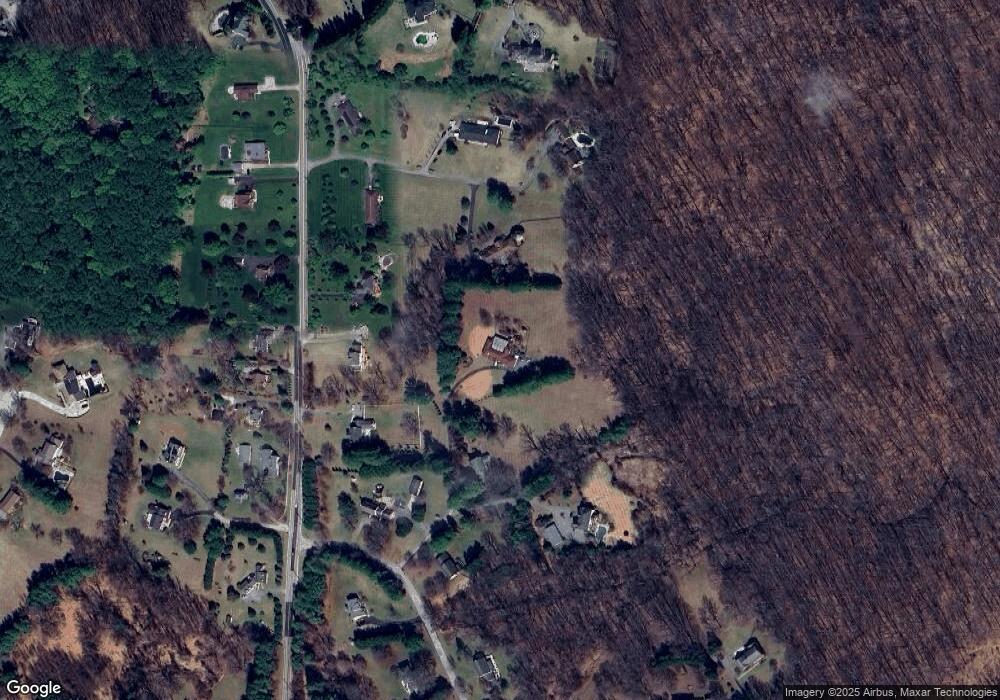 4 Jonathans Ct, Cockeysville, MD 21030 - photo 1