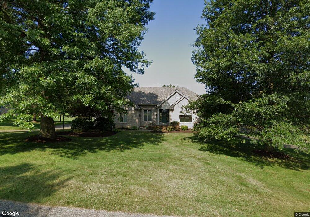 204 Arrowhead Ln, Eighty Four, PA 15330 - photo 1