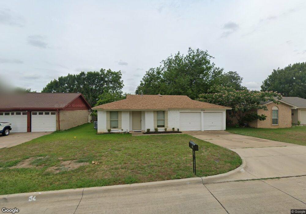 401 Arthur Dr, Hurst, TX 76053 - photo 1