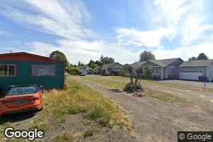 615 W Buford Ave, Siletz, OR 97380