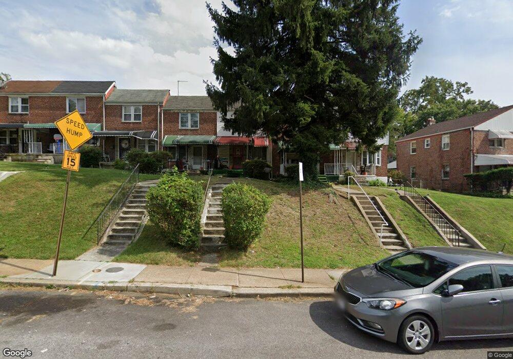 4513 Pen Lucy Rd, Baltimore, MD 21229 - photo 1