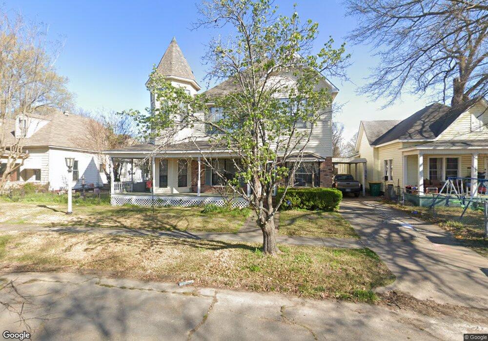 1704 W 9th St, Texarkana, TX 75501 - photo 1