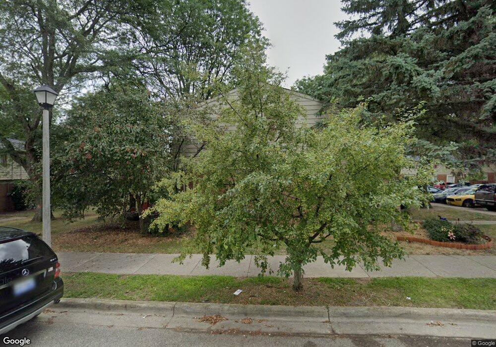 923 Vincent Ct unit 39, Lansing, MI 48910 - photo 1