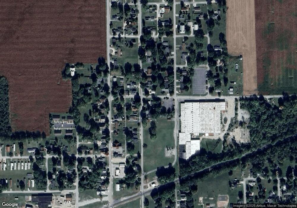 385 N Market St, Andrews, IN 46702 - photo 1