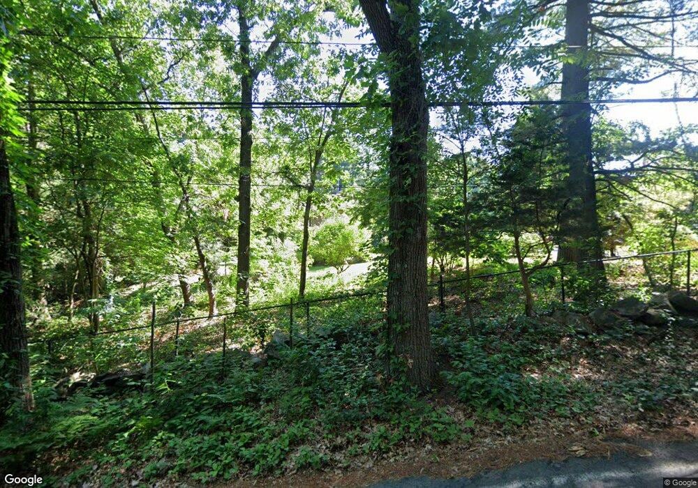 26 Perry St, Sherborn, MA 01770 - photo 1