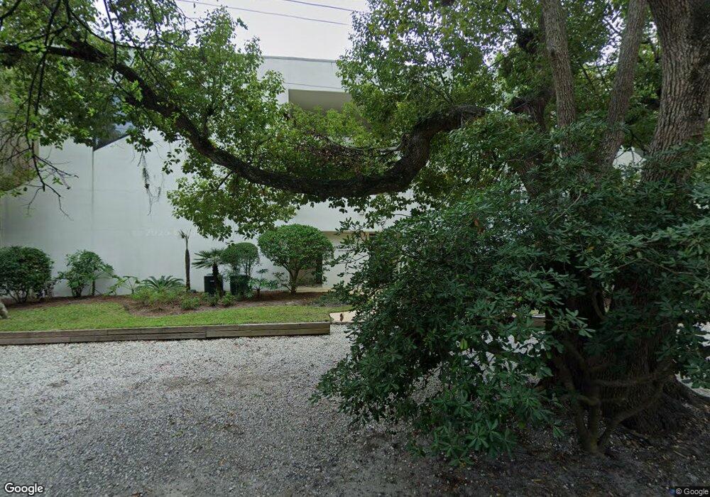 546 Oglethorpe Ave, Saint Simons Island, GA 31522 - photo 1