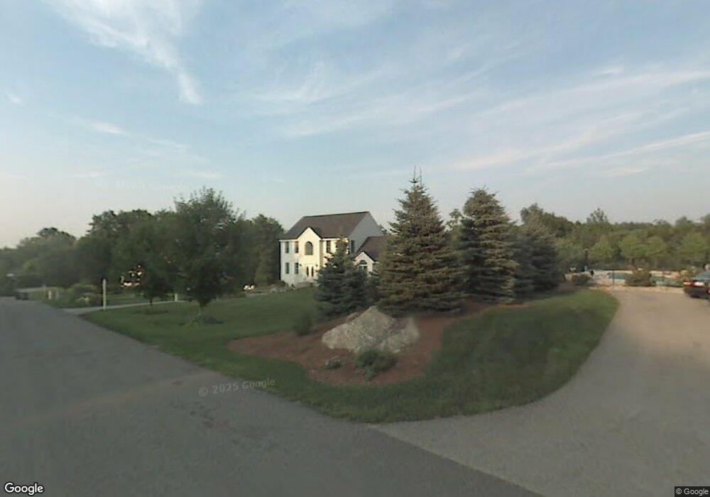 12 Bradford Cir, Hudson, NH 03051 - photo 1