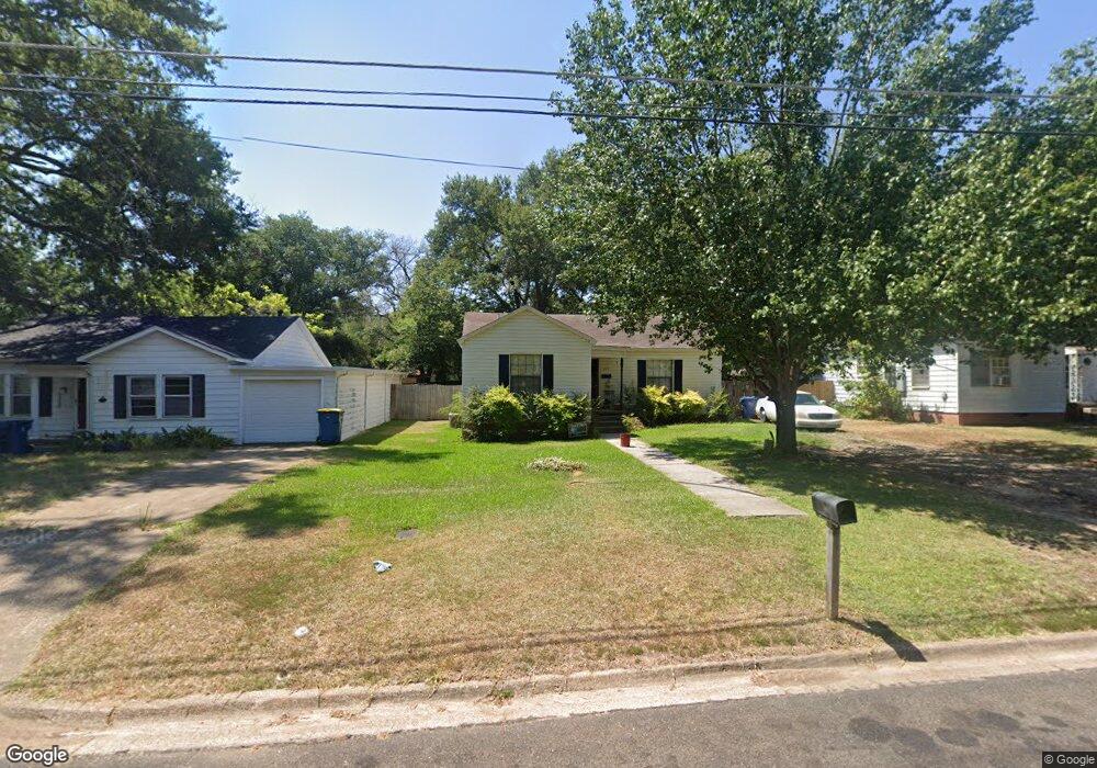 708 Turner St, Kilgore, TX 75662 - photo 1