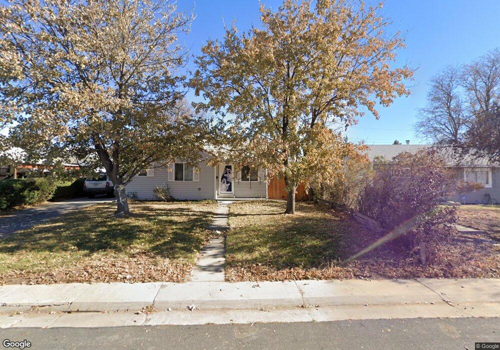 936 Macon St, Aurora, CO 80010 - photo 1