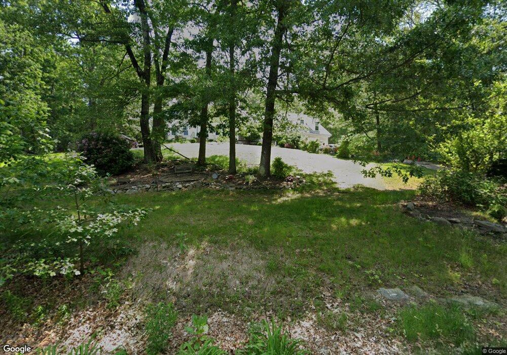 134 Musquash Rd, Hudson, NH 03051 - photo 1