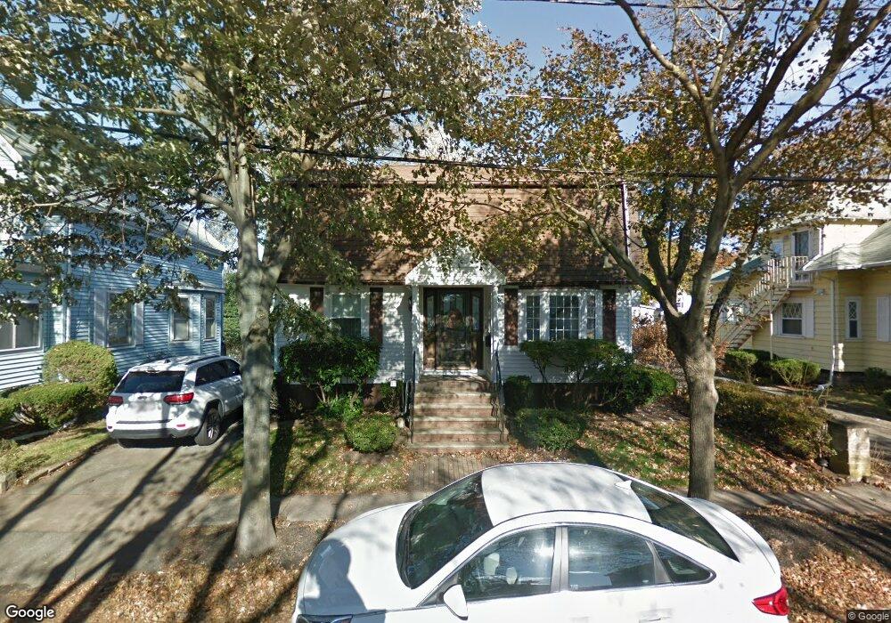 36 Martinack Ave, Peabody, MA 01960 - photo 1