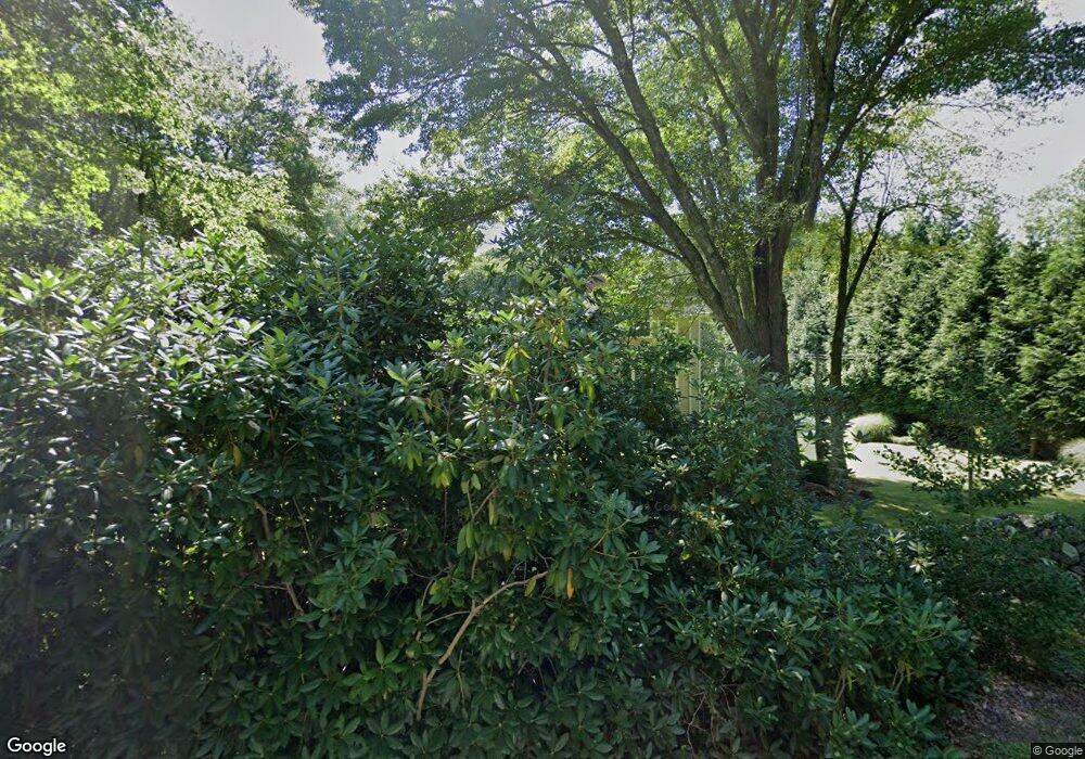 8 Saunders Hollow Rd, Old Lyme, CT 06371 - photo 1