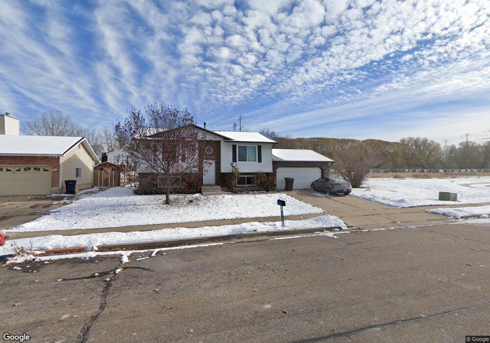 5060 S 3325 W, Roy, UT 84067 - photo 1