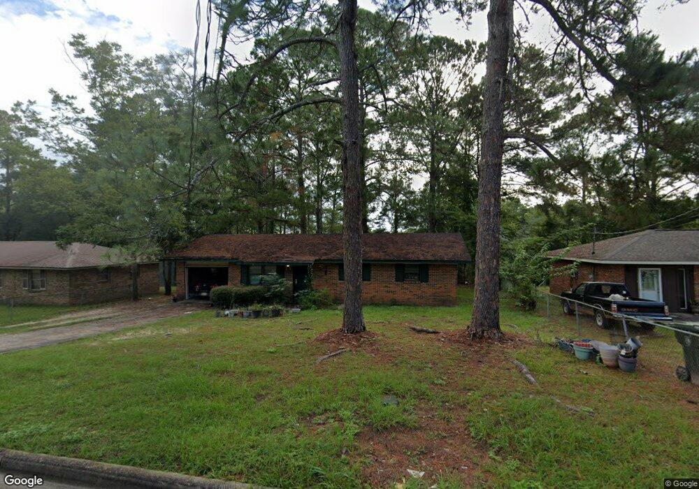 908 Lennox Ave, Dothan, AL 36303 - photo 1