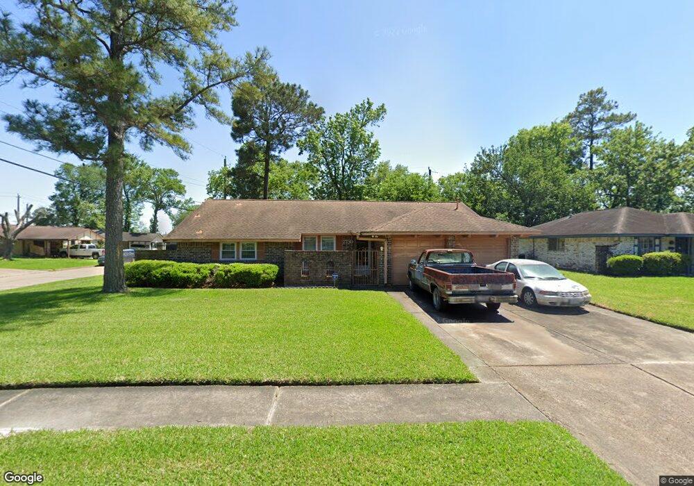 7730 Spinet St, Houston, TX 77016 - photo 1