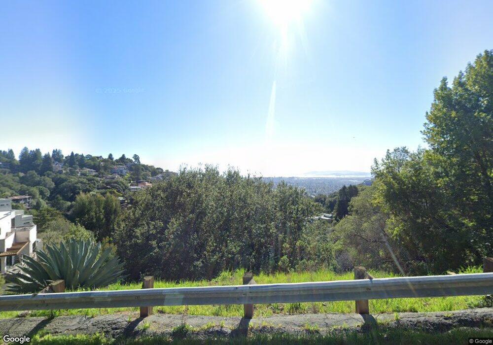 570 Gravatt Dr, Berkeley, CA 94705 - photo 1