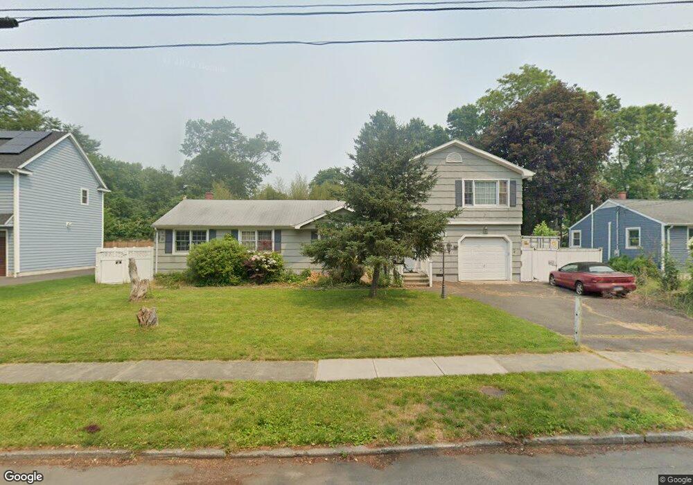 214 Partridge Ln, Fairfield, CT 06824 - photo 1