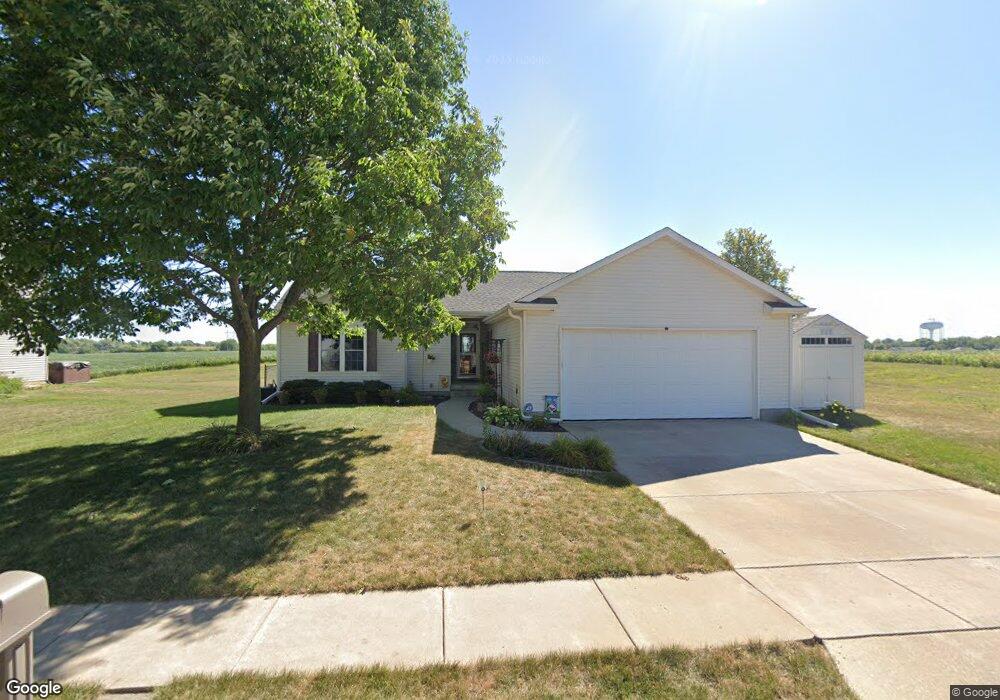 6431 Sturdevant St, Davenport, IA 52806 - photo 1