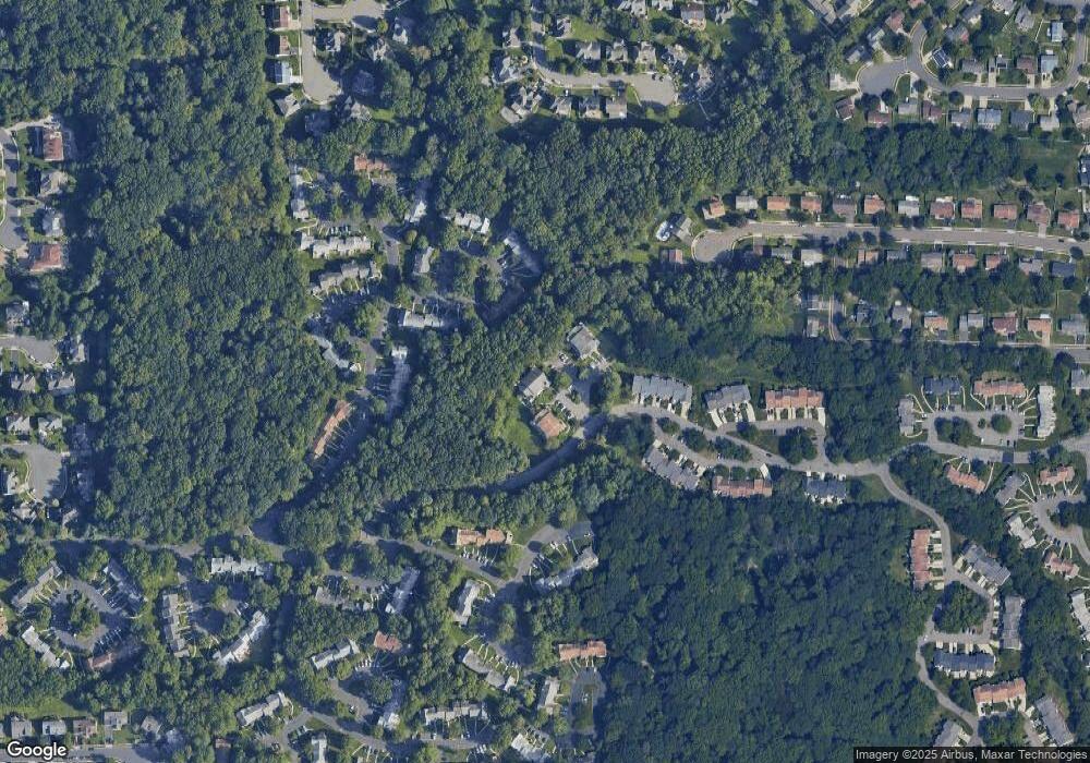 5105 Stonehedge Rd unit 5, Edison, NJ 08820 - photo 1