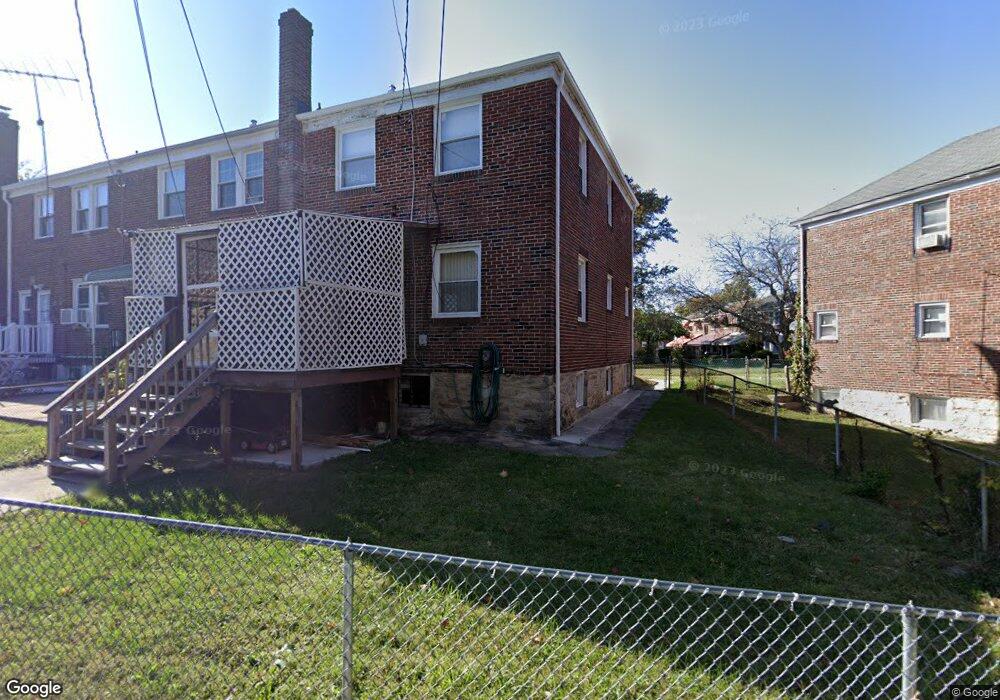 1655 Kingsway Rd, Baltimore, MD 21218 - photo 1