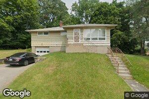 4 Jeanette St, Worcester, MA 01604