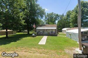 130 Tremont St, Barry, IL 62312