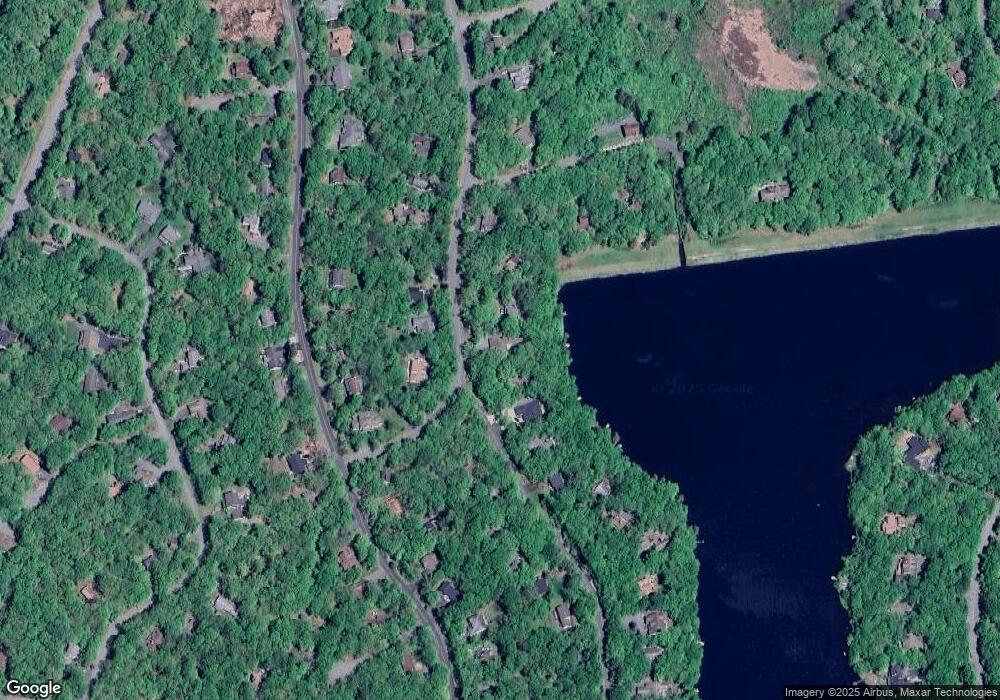 127 Rodeo Ln, Hawley, PA 18428 - photo 1