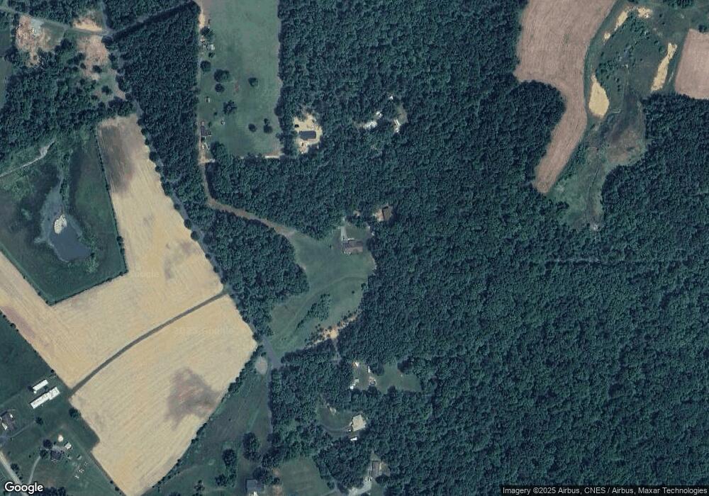 504 China Clay Rd, Stuarts Draft, VA 24477 - photo 1