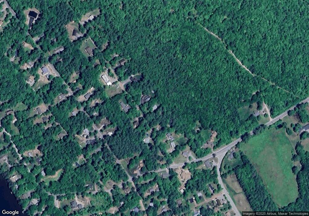 54 Dix St, Bristol, NH 03222 - photo 1