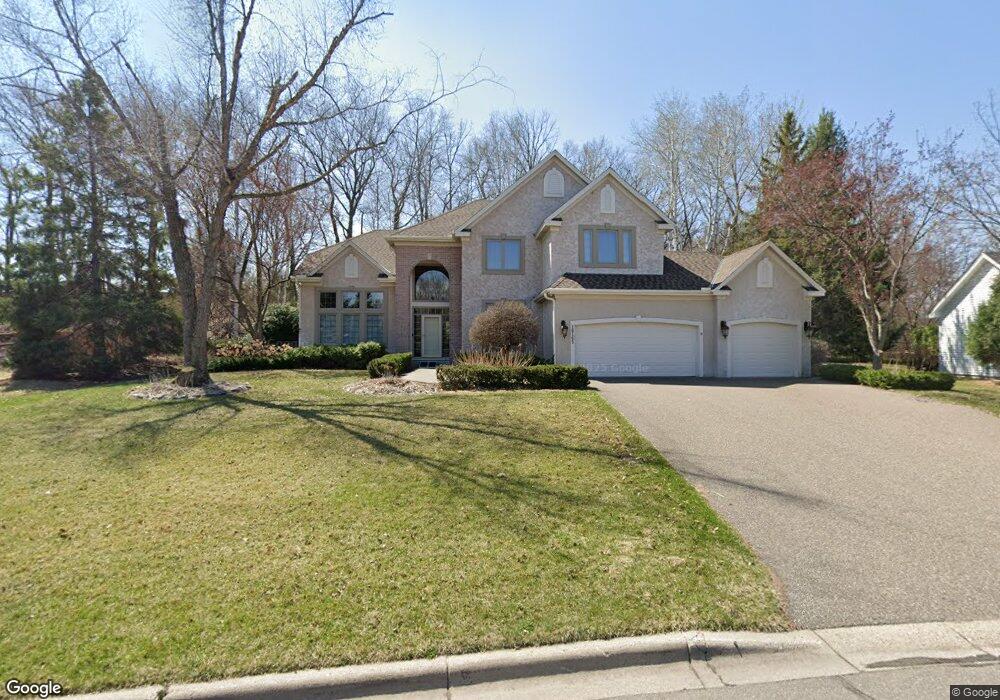 18165 Tamarack Dr, Minnetonka, MN 55345 - photo 1