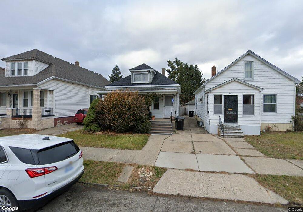 5069 Talbot St, HamtraMcK, MI 48212 - photo 1