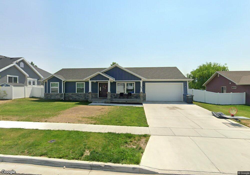 591 W 225 N, Hyrum, UT 84319 - photo 1