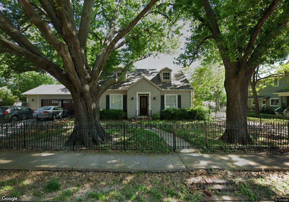 314 E Hird St, Gainesville, TX 76240 - photo 1