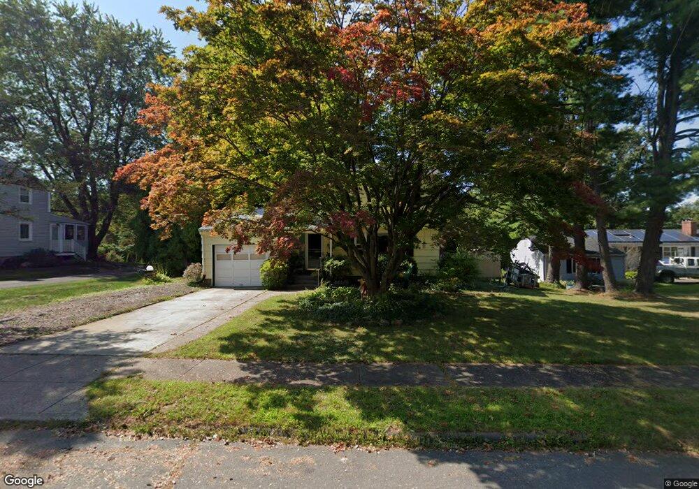 145 Azalea Dr, Middletown, CT 06457 - photo 1