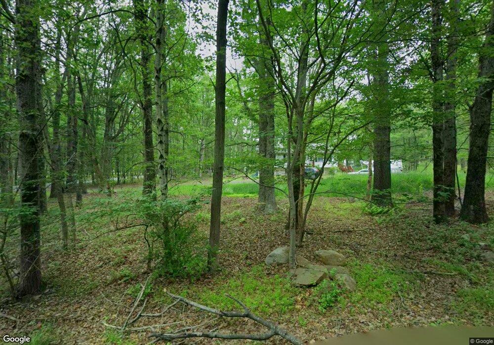 122 Alan Dr, Effort, PA 18330 - photo 1