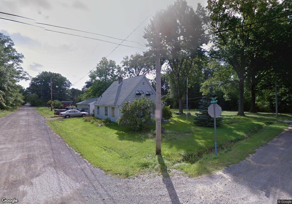 3913 Dale Ave, Lorain, OH 44055 - photo 1