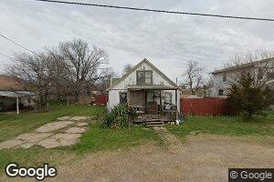 307 12th St, Snyder, OK 73566
