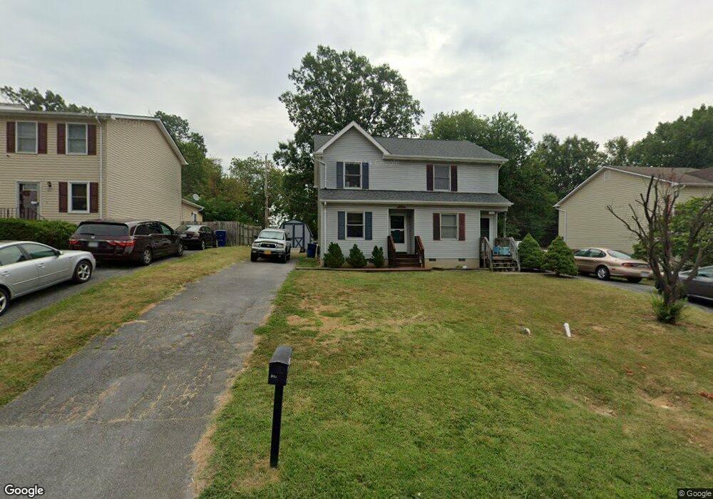 1207 Massanutten Ave, Front Royal, VA 22630 - photo 1