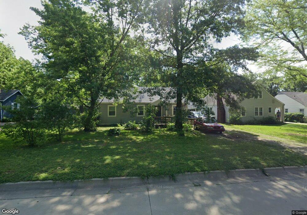 1920 SW High Ave, Topeka, KS 66604 - photo 1